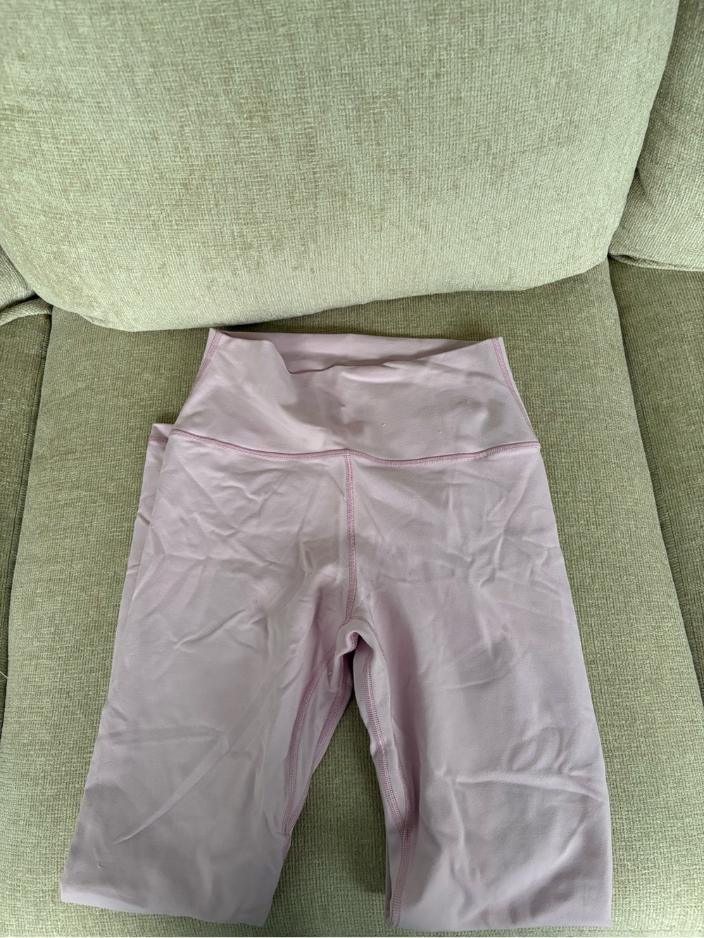 Aritzia pink leggings
